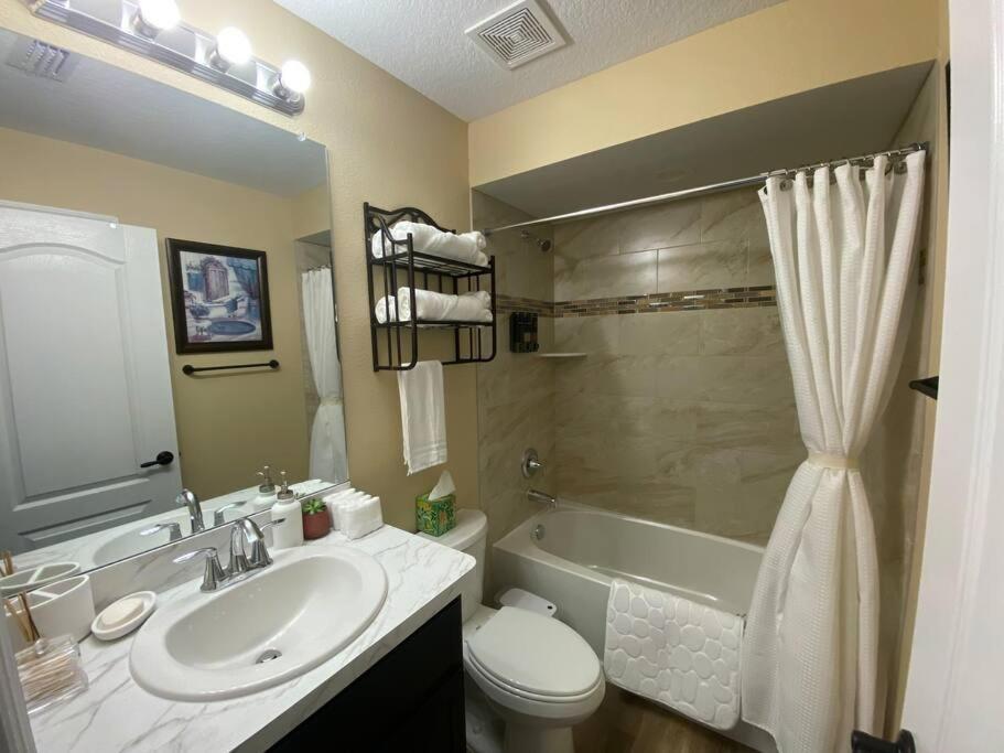 Sundance' Acres *Brand New House*With Hot Tub Βίλα Spring Hill Εξωτερικό φωτογραφία